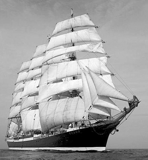 Алые Паруса. Бегущая по волнам. Золотая цепь. Хроники Гринландии - i_026.jpg