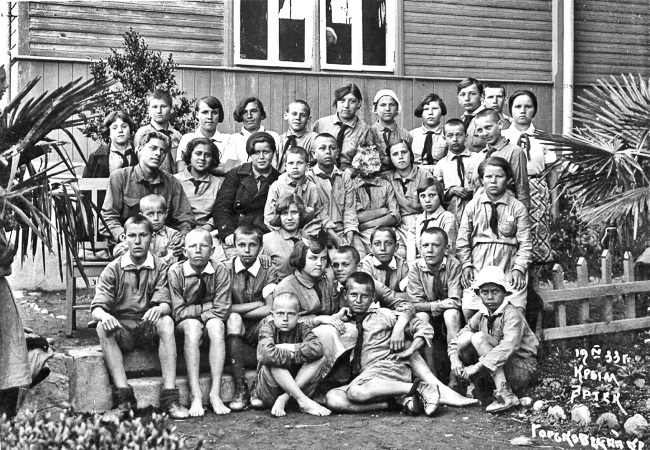 Тимур и его команда. Все произведения для детей - i_063.jpg