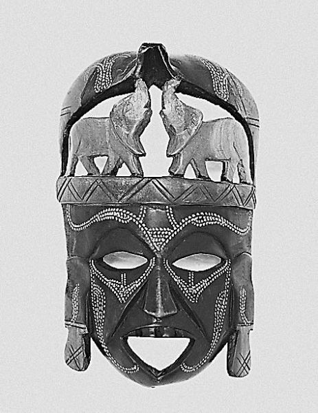История маски. От египетских фараонов до венецианского карнавала - i_004.jpg