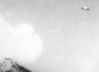 Космоземные связи и НЛО - flying.jpg