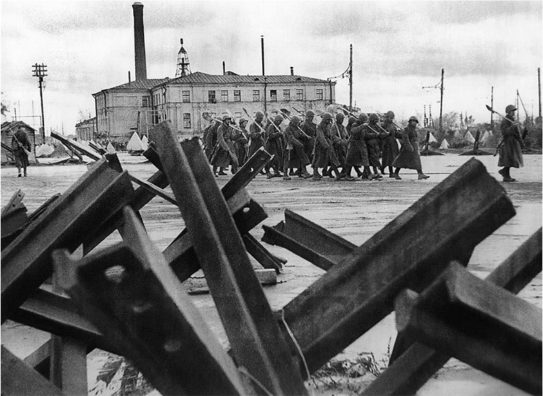 Патриарх Кирилл. Биография. Юбилейное издание к 75-летию со дня рождения - i_035.jpg