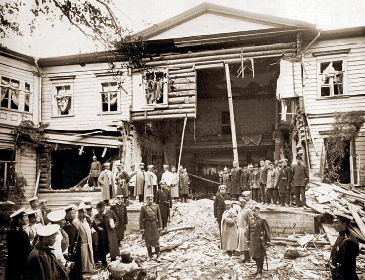 После тяжелой продолжительной болезни. Время Николая II - i_103.jpg