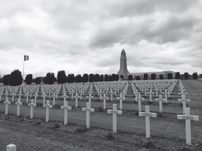 От триумфа к катастрофе. Военно-политическое поражение Франции 1940 г. и его истоки - i_006.jpg