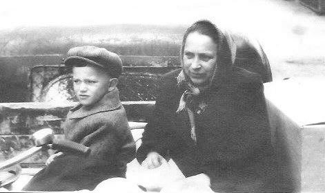 История жизни советского инженера от Сталина до Путина. Книга 1 - i_018.jpg