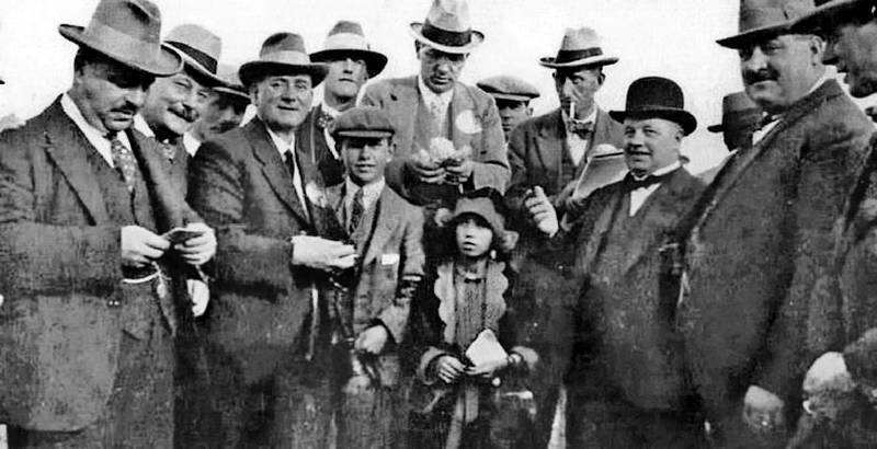 «Острые козырьки»: как это было. Билли Кимбер, «Бирмингемская банда» и ипподромные войны 1920-х - _44.jpg