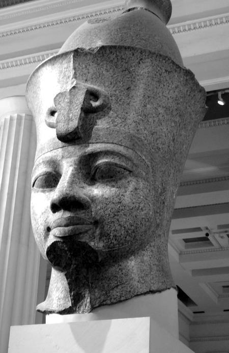 Тутанхамон. Гробница фараона - i_003.jpg