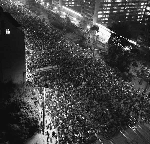 Коллапс. Случайное падение Берлинской стены - i_011.jpg