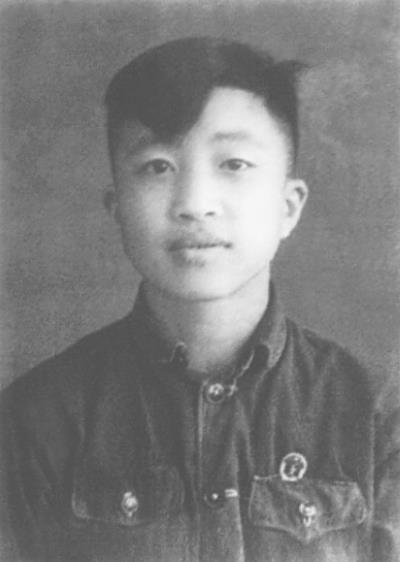 Стратегический диалог. Мемуары дипломата - i_009.jpg