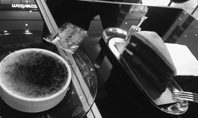 Дневник Кая. Борьба с эпидемией в Чунцине глазами одного канадца - i_009.jpg