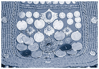 Мифы Поволжья. От Волчьего владыки и Мирового древа до культа змей и птицы счастья - i_004.jpg