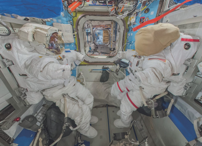 Есть ли жизнь на МКС? - i_122.jpg