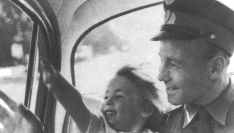 Над планетой людей. Алексей Леонов - i_011.jpg