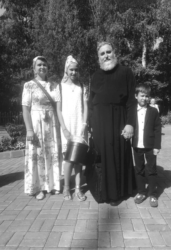 Самое важное – любовь. Современные православные христиане о своей семейной жизни - i_002.jpg