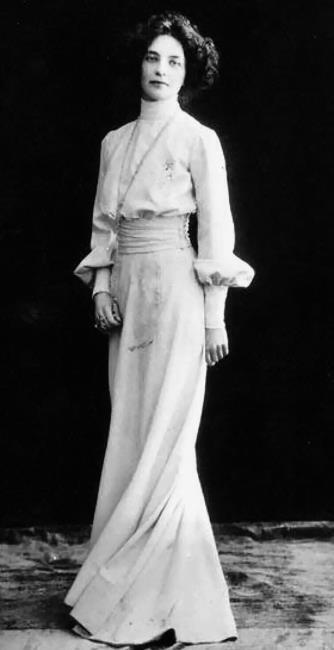 Жизнь за Родину. Вокруг Владимира Маяковского. В двух томах - i_095.jpg