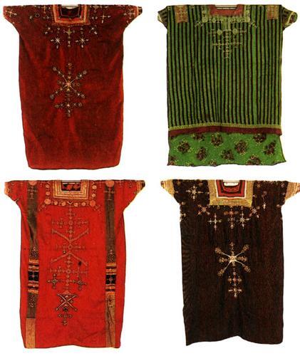 Голубая бусина на медной ладони - i_022.jpg