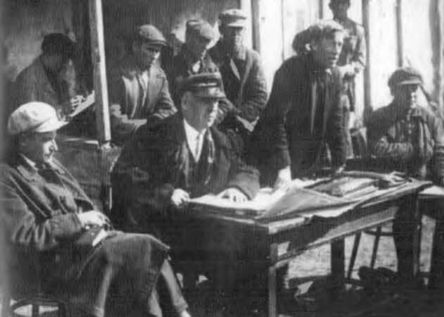 Валентин Катаев - i_027.jpg