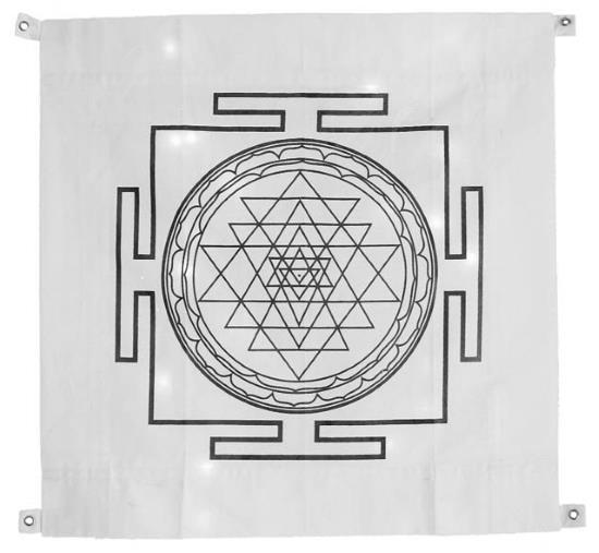 Стать собой: Путь к самопознанию. Тантра, переданная шепотом. Осознанность: Ключ к жизни в равновесии. Любовь, свобода, одиночество: Новый взгляд на отношения - i_006.jpg