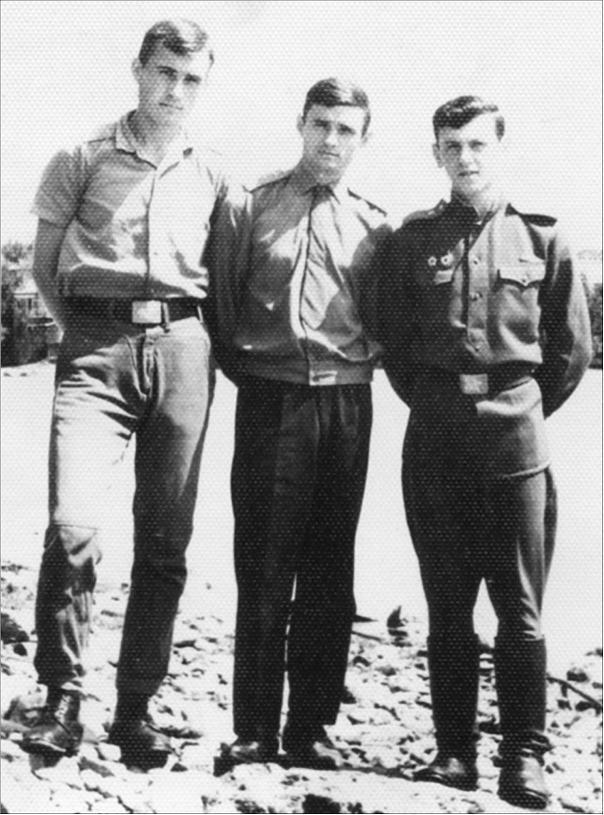 Воспоминания военного контрразведчика - i_010.jpg