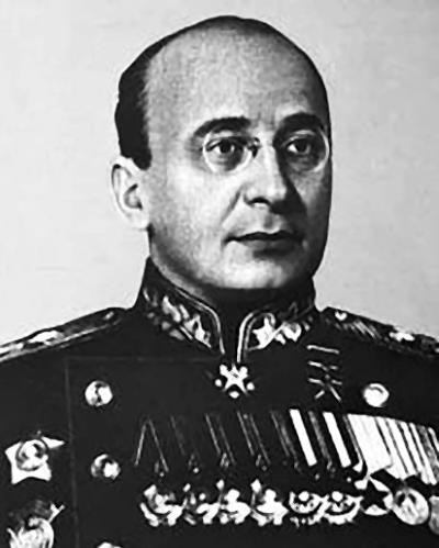 Политбюро. Лица и судьбы. Энциклопедия биографий - i_018.jpg