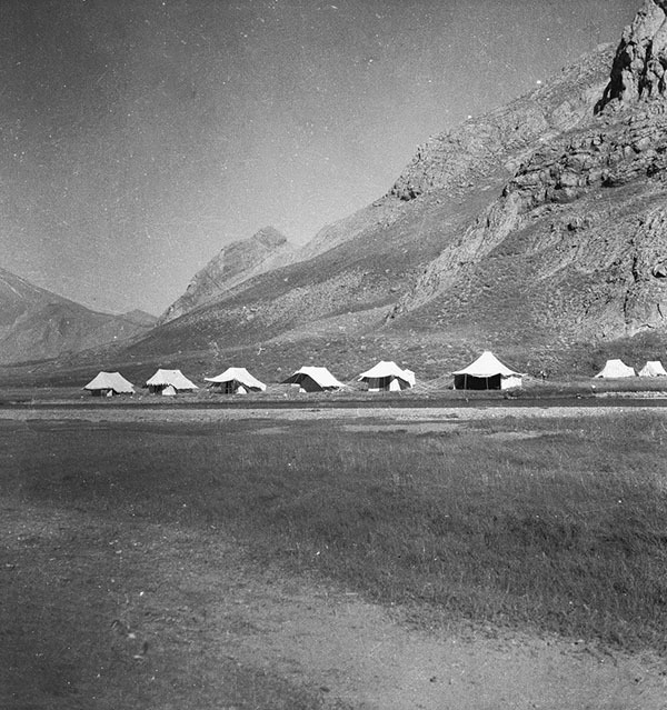 Смерть в Персии - i_007.jpg