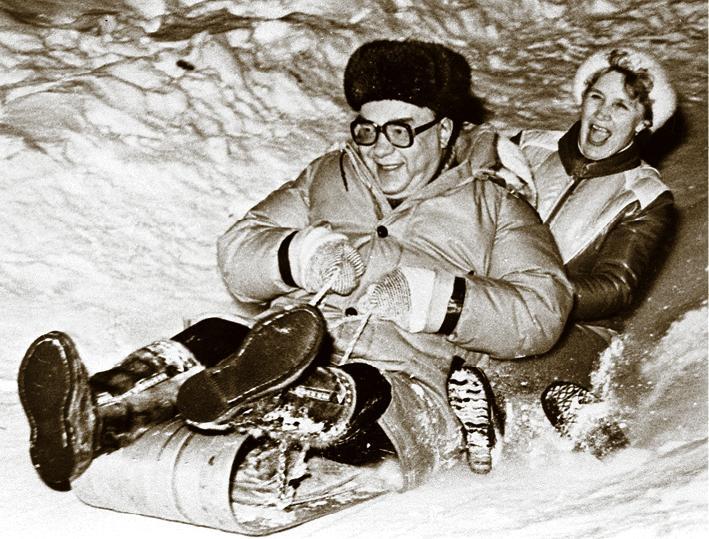 Александр Яковлев. Чужой среди своих. Партийная жизнь «архитектора перестройки» - i_061.jpg