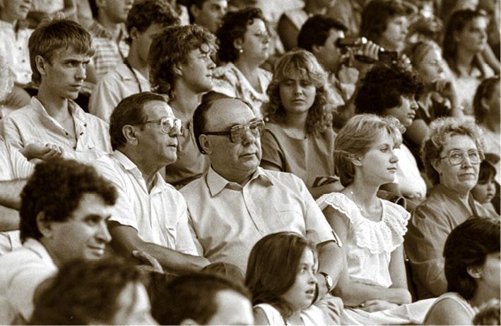 Александр Яковлев. Чужой среди своих. Партийная жизнь «архитектора перестройки» - i_093.jpg