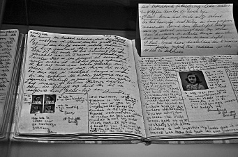 Мои встречи с Анной Франк. Откровения выжившей в концлагере - i_004.jpg