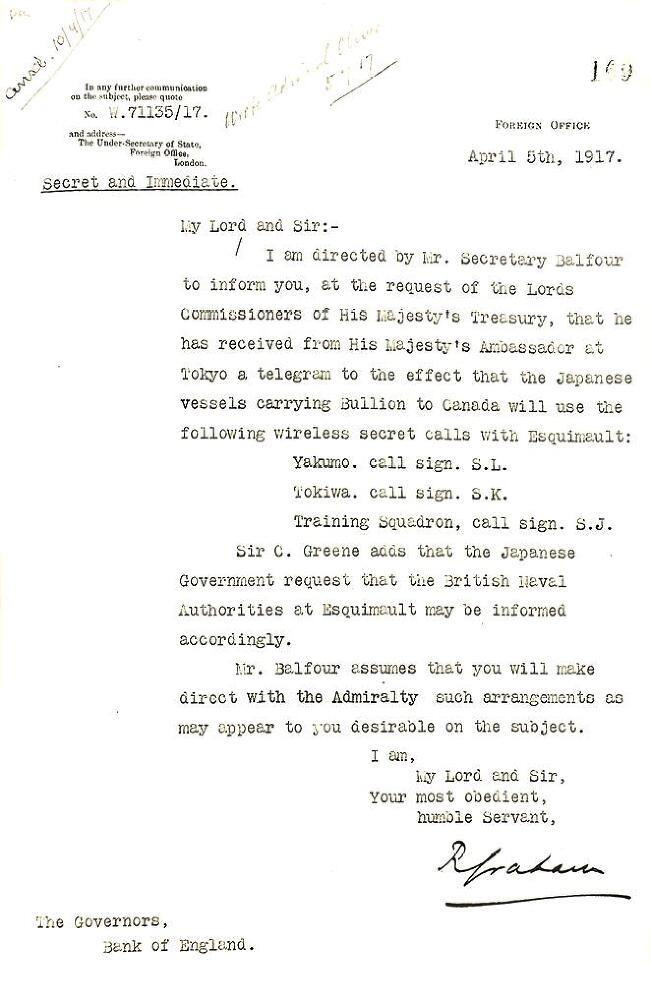 «Распил» на троих: Барк — Ллойд-Джордж — Красин и золотой запас России - i_121.jpg