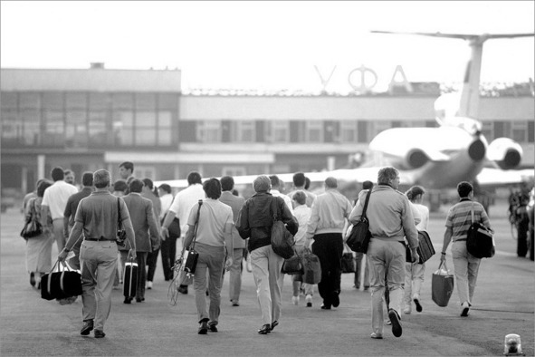 Бандитский захват самолета Ту-134 в Уфимском аэропорту в 1986 году (СИ) - i_003.jpg