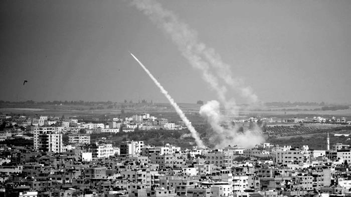 Моссад почти не виден. Победы и поражения израильских спецслужб - img9f75.jpg