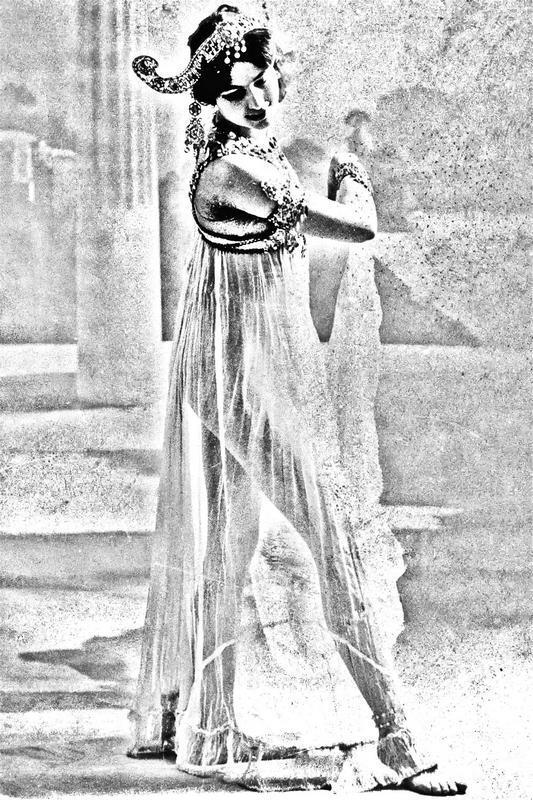 Мата Хари. Подлинная история легендарной шпионки XX века - i_010.jpg