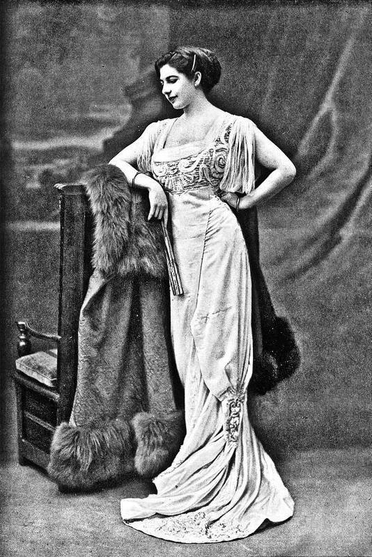 Мата Хари. Подлинная история легендарной шпионки XX века - i_014.jpg