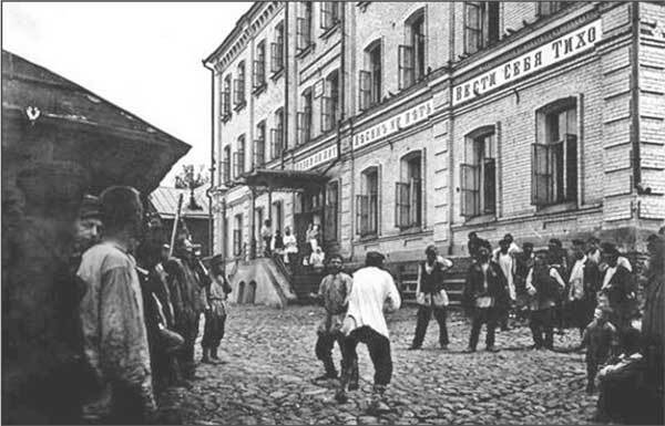 Темные аллеи. Окаянные дни - i_004.jpg