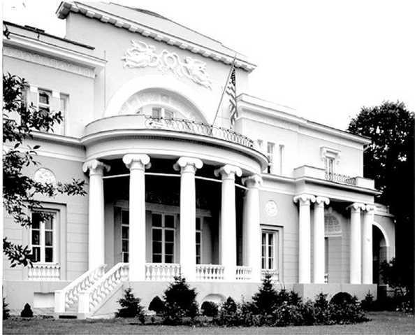 Москва парадная. Тайны и предания Запретного города - i_357.jpg