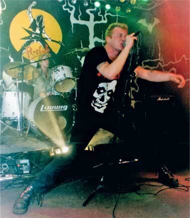 Тупой панк-рок для интеллектуалов - i_034.jpg