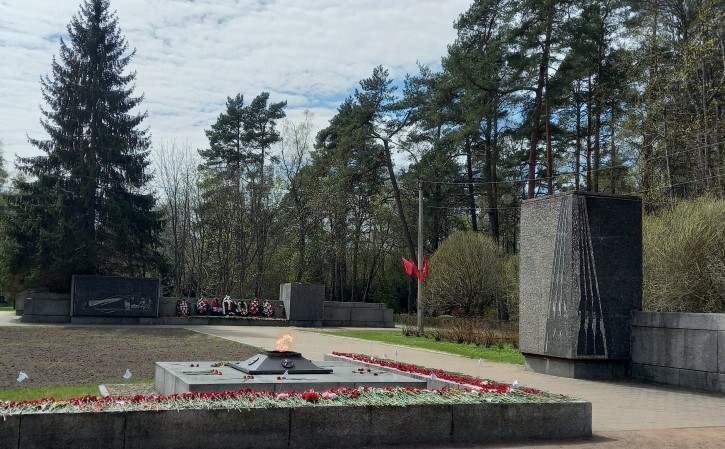 О Мемориале в городе Зеленогорске, посвященном советским войнам, погибшим в 1939 и 1944 годах - _7.jpg