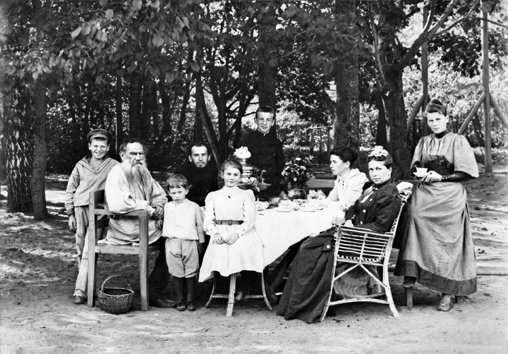 Толстой (СИ) - i_017.jpg