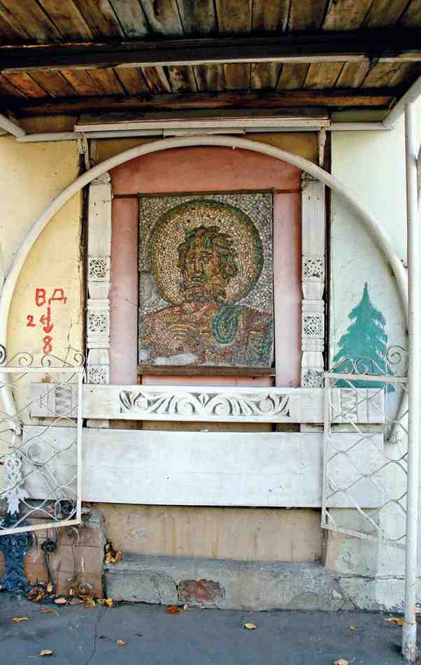 Москва пешком. Самые интересные прогулки по столице - i_130.jpg