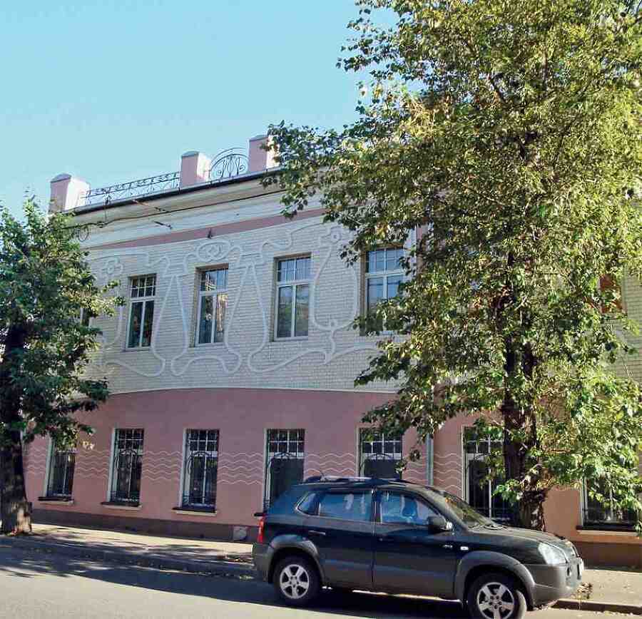 Москва пешком. Самые интересные прогулки по столице - i_133.jpg