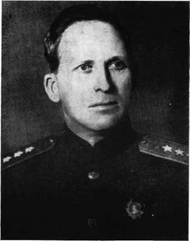 Полководцы и военачальники Великой Отечественной. (Выпуск 3) - i_031.jpg