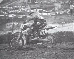 Профессиональные приемы вождения кроссового мотоцикла и эндуро (ЛП) - i_027.jpg