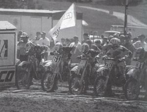 Профессиональные приемы вождения кроссового мотоцикла и эндуро (ЛП) - i_165.jpg