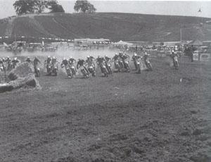 Профессиональные приемы вождения кроссового мотоцикла и эндуро (ЛП) - i_166.jpg