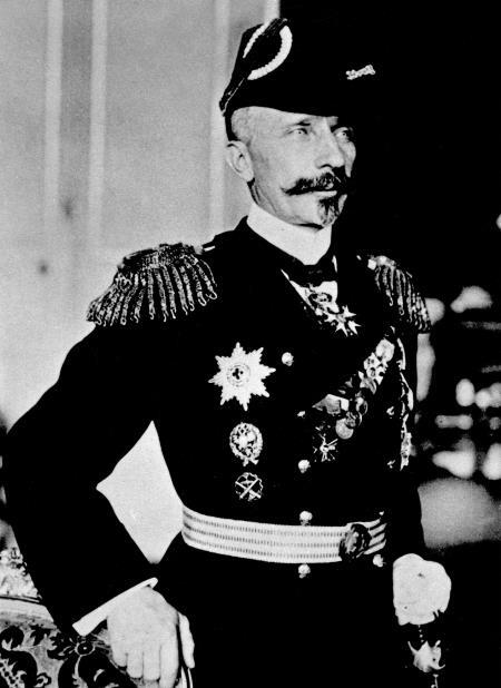 Кодекс чести морского офицера. Русский Императорский флот. Страницы истории, дух и дисциплина - i_019.jpg