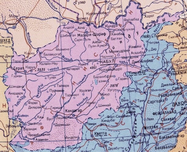 История одного полка - i_079.jpg