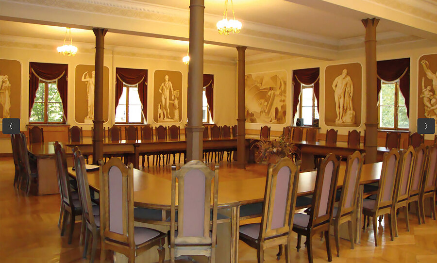 Братья Монфор - i_017.jpg