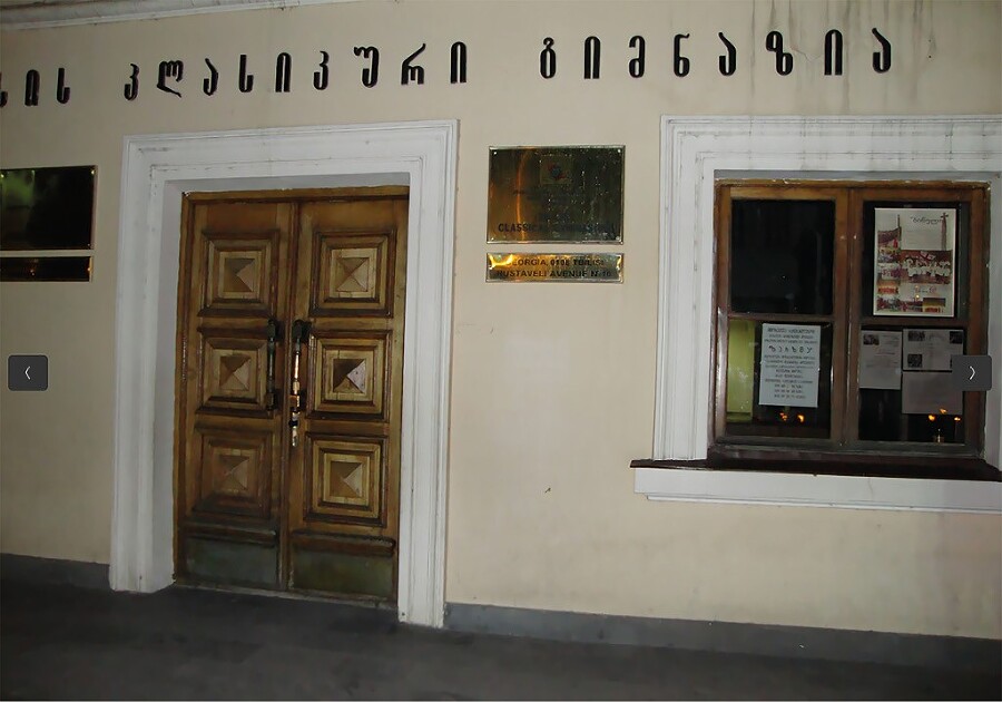 Братья Монфор - i_018.jpg