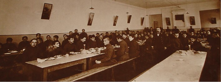 Братья Монфор - i_020.jpg