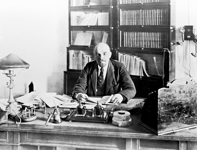 Прометей № 5. Смерть Ленина - i_002.jpg