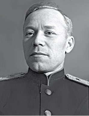 Советские военные дипломаты и сотрудники аппарата ВАТ - b00000211.jpg